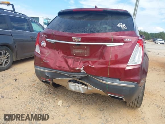 ✅ 2017 Cadillac XT5 Platinum AWD • VIN: 1GYKNFRS3HZ167469 • Lot: 43147738. Listed on IAAI with 129,464 mi. Free auction sales archive from the USA and detailed vehicle history report at DreamBid. Image 16.