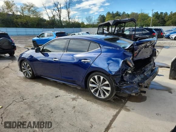 ✅ 2021 Nissan Maxima Platinum • VIN: 1N4AA6FV7MC511481 • Лот: 85157325. Опубликован ранее на Copart с пробегом 87 410 миль. Бесплатный доступ к архиву аукционных продаж из США и подробный отчёт об истории автомобиля на DreamBid. Изображение 2.