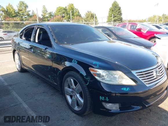 ✅ 2011 Lexus LS 460 • VIN: JTHBL5EF9B5105800 • Лот: 43141307. Опубликован ранее на IAAI с пробегом 156 591 миль. Бесплатный доступ к архиву аукционных продаж из США и подробный отчёт об истории автомобиля на DreamBid. Изображение 13.
