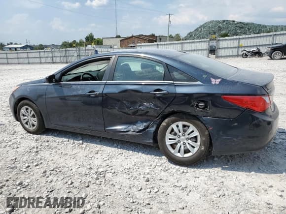 ✅ 2013 Hyundai Sonata GLS • VIN: 5NPEB4AC1DH573708 • Lot: 69227694. Listed on Copart with 140,996 mi. Free auction sales archive from the USA and detailed vehicle history report at DreamBid. Image 2.
