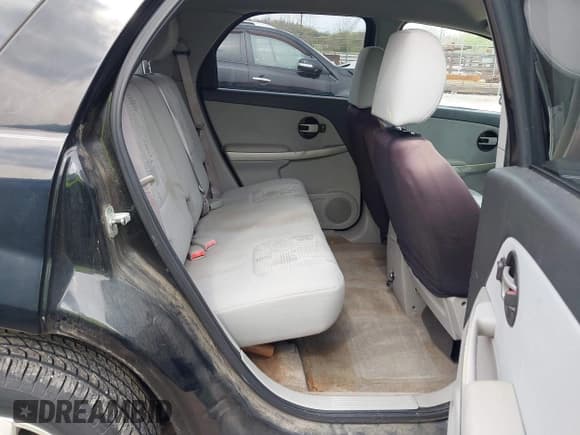 ✅ 2005 Chevrolet Equinox LS • VIN: 2CNDL23F756048612 • Lot: 41931075. Listed on IAAI with 154,398 mi. Free auction sales archive from the USA and detailed vehicle history report at DreamBid. Image 8.