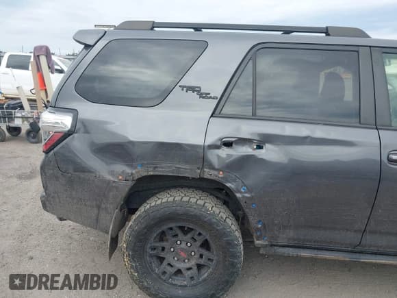 ✅ 2022 Toyota 4Runner TRD Off Road Premium • VIN: JTERU5JR8N6081416 • Лот: 43394140. Опубликован ранее на IAAI с пробегом 72 482 миль. Бесплатный доступ к архиву аукционных продаж из США и подробный отчёт об истории автомобиля на DreamBid. Изображение 6.