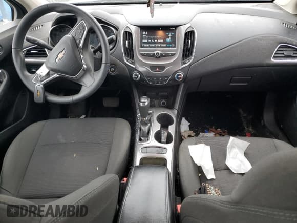 ✅ 2017 Chevrolet Cruze LT • VIN: 1G1BE5SM7H7158242 • Lot: 36274933. Wystawiony na Copart z przebiegiem 131 292 mil. Bezpłatny archiwum sprzedaży aukcyjnych z USA i szczegółowy raport historii pojazdu na DreamBid. Zdjęcie 8.