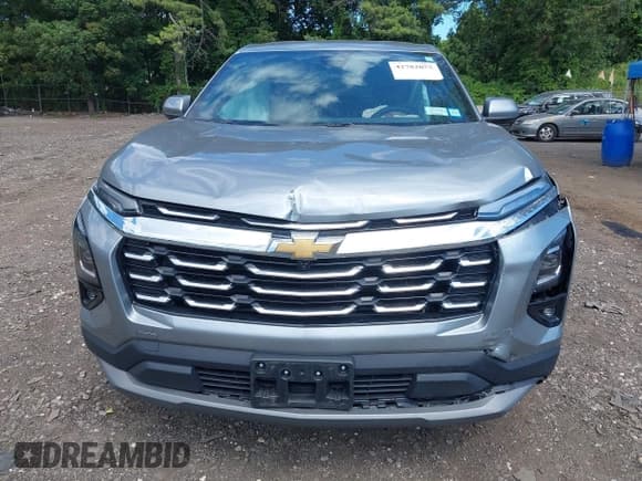 ✅ 2025 Chevrolet Equinox AWD LT • VIN: 3GNAXPEG7SL110880 • Lot: 42782075. Wystawiony na IAAI z przebiegiem 7 429 mil. Bezpłatny archiwum sprzedaży aukcyjnych z USA i szczegółowy raport historii pojazdu na DreamBid. Zdjęcie 12.