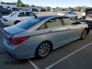 ✅ 2014 Hyundai Sonata SE • VIN: 5NPEC4AC8EH907201 • Lot: 70657604. Listed on Copart with 163,463 mi. Free auction sales archive from the USA and detailed vehicle history report at DreamBid. Image 3.