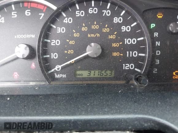 ✅ 2007 Toyota Sequoia SR5 • VIN: 5TDZT34A27S289263 • Lot: 42378528. Listed on IAAI with 311,653 mi. Free auction sales archive from the USA and detailed vehicle history report at DreamBid. Image 16.