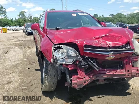 ✅ 2015 Chevrolet Captiva Sport LT • VIN: 3GNAL3EK4FS536983 • Lot: 56049565. Wystawiony na Copart z przebiegiem Nie podano. Bezpłatny archiwum sprzedaży aukcyjnych z USA i szczegółowy raport historii pojazdu na DreamBid. Zdjęcie 13.