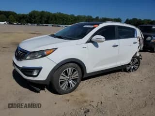 ✅ 2014 Kia Sportage EX • VIN: KNDPCCAC6E7571295 • Лот: 65614595. Опубликован ранее на Copart с пробегом 170 553 миль. Бесплатный доступ к архиву аукционных продаж из США и подробный отчёт об истории автомобиля на DreamBid. Изображение 1.