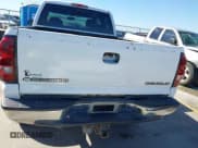 ✅ 2005 Chevrolet Silverado 2500HD Work Truck • VIN: 1GCHC29U85E135197 • Лот: 43638388. Опубликован ранее на IAAI с пробегом 326 283 миль. Бесплатный доступ к архиву аукционных продаж из США и подробный отчёт об истории автомобиля на DreamBid. Изображение 16.