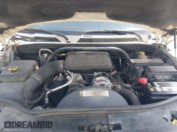 ✅ 2007 Jeep Commander Limited • VIN: 1J8HG58P07C573415 • Lot: 42570026. Listed on IAAI with 261,335 mi. Free auction sales archive from the USA and detailed vehicle history report at DreamBid. Image 10.