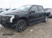 ✅ 2024 Ford F-150 Lightning Flash • VIN: 1FT6W3L75RWG19013 • Lot: 43724165. Wystawiony na IAAI z przebiegiem 10 160 mil. Bezpłatny archiwum sprzedaży aukcyjnych z USA i szczegółowy raport historii pojazdu na DreamBid. Zdjęcie 2.