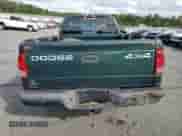 1999 Dodge Dakota SLT z VIN 1B7GG22Y5XS202324, wystawiony jako Copart lot #73541484 z przebiegiem Nie podano mil oraz Czysty tytuł • Clean title. Historia ofert i sprzedaży dostępna na DreamBid. Obrazek 6.
