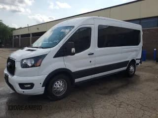 ✅ 2025 Ford Transit Passenger XL • VIN: 1FBAX9CG0SKA07121 • Lot: 66497905. Wystawiony na Copart z przebiegiem 6 297 mil. Bezpłatny archiwum sprzedaży aukcyjnych z USA i szczegółowy raport historii pojazdu na DreamBid. Zdjęcie 1.