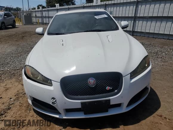 ✅ 2014 Jaguar XF Supercharged • VIN: SAJWA0HP9EMU18258 • Lot: 66036234. Wystawiony na Copart z przebiegiem 9 520 mil. Bezpłatny archiwum sprzedaży aukcyjnych z USA i szczegółowy raport historii pojazdu na DreamBid. Zdjęcie 5.