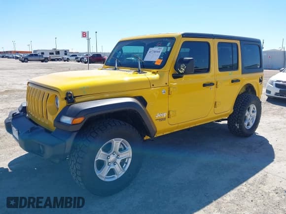 ✅ 2021 Jeep Wrangler Unlimited Willys • VIN: 1C4HJXDN8MW511747 • Lot: 41730164. Wystawiony na IAAI z przebiegiem 42 300 mil. Bezpłatny archiwum sprzedaży aukcyjnych z USA i szczegółowy raport historii pojazdu na DreamBid. Zdjęcie 18.
