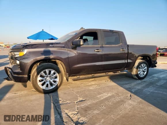 ✅ 2022 Chevrolet Silverado 1500 Custom • VIN: 3GCPABEK5NG637440 • Lot: 84292395. Listed on Copart with 43,226 mi. Free auction sales archive from the USA and detailed vehicle history report at DreamBid. Image 1.