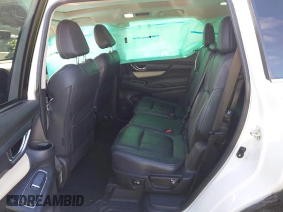 ✅ 2020 Subaru Ascent Limited • VIN: 4S4WMALD3L3476678 • Lot: 43720848. Wystawiony na IAAI z przebiegiem 38 211 mil. Bezpłatny archiwum sprzedaży aukcyjnych z USA i szczegółowy raport historii pojazdu na DreamBid. Zdjęcie 8.