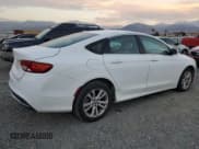 ✅ 2015 Chrysler 200 Limited • VIN: 1C3CCCABXFN607609 • Lot: 92898305. Wystawiony na Copart z przebiegiem 104 068 mil. Bezpłatny archiwum sprzedaży aukcyjnych z USA i szczegółowy raport historii pojazdu na DreamBid. Zdjęcie 3.