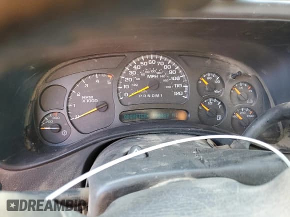 ✅ 2006 Chevrolet Silverado 2500HD LT2 • VIN: 1GCHK23D46F220352 • Lot: 48016075. Wystawiony na Copart z przebiegiem 190 419 mil. Bezpłatny archiwum sprzedaży aukcyjnych z USA i szczegółowy raport historii pojazdu na DreamBid. Zdjęcie 9.