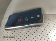 ✅ 2022 Lexus GX 460 Luxury • VIN: JTJGM7BX1N5321302 • Lot: 42529333. Listed on IAAI with 37,621 mi. Free auction sales archive from the USA and detailed vehicle history report at DreamBid. Image 11.