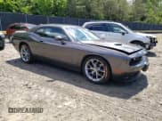 ✅ 2020 Dodge Challenger SXT • VIN: 2C3CDZAG9LH198406 • Lot: 55082374. Wystawiony na Copart z przebiegiem 80 764 mil. Bezpłatny archiwum sprzedaży aukcyjnych z USA i szczegółowy raport historii pojazdu na DreamBid. Zdjęcie 4.