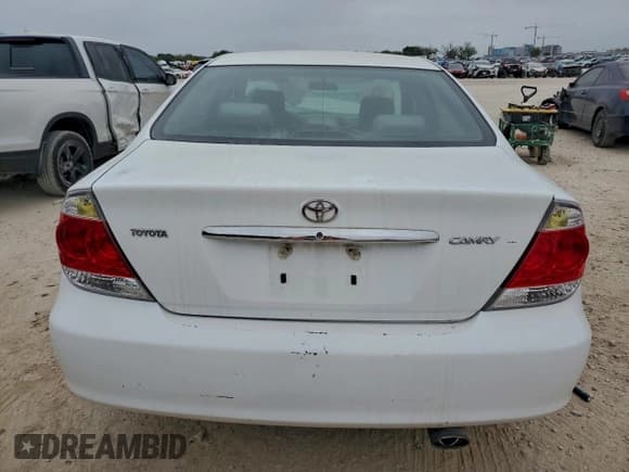 ✅ 2006 Toyota Camry LE • VIN: 4T1BE32KX6U709977 • Лот: 93854785. Опубликован ранее на Copart с пробегом Не указан. Бесплатный доступ к архиву аукционных продаж из США и подробный отчёт об истории автомобиля на DreamBid. Изображение 6.