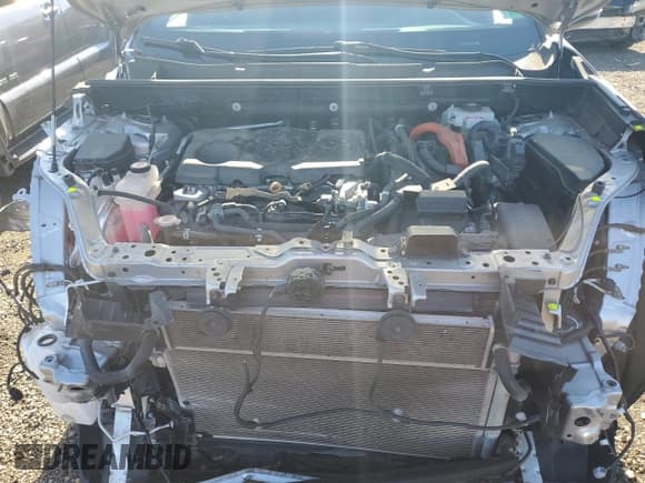 ✅ 2021 Toyota RAV4 Hybrid XSE • VIN: 4T3E6RFV3MU041266 • Lot: 90868715. Listed on Copart with 57,338 mi. Free auction sales archive from the USA and detailed vehicle history report at DreamBid. Image 12.