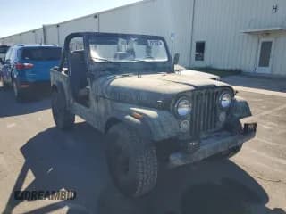 ✅ 1985 Jeep CJ • VIN: 1JCCF87AXFT003034 • Lot: 75175274. Wystawiony na Copart z przebiegiem 15 849 mil. Bezpłatny archiwum sprzedaży aukcyjnych z USA i szczegółowy raport historii pojazdu na DreamBid. Zdjęcie 4.