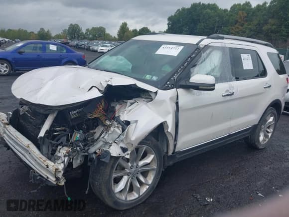 ✅ 2011 Ford Explorer Limited • VIN: 1FMHK8F89BGA10072 • Lot: 43314722. Wystawiony na IAAI z przebiegiem Nie podano. Bezpłatny archiwum sprzedaży aukcyjnych z USA i szczegółowy raport historii pojazdu na DreamBid. Zdjęcie 2.