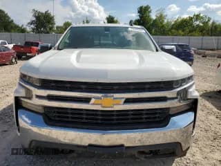 ✅ 2020 Chevrolet Silverado 1500 LT • VIN: 3GCUYDED1LG338830 • Lot: 70408964. Wystawiony na Copart z przebiegiem 121 827 mil. Bezpłatny archiwum sprzedaży aukcyjnych z USA i szczegółowy raport historii pojazdu na DreamBid. Zdjęcie 5.