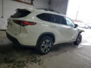 ✅ 2021 Toyota Highlander XLE • VIN: 5TDHZRBH0MS130170 • Lot: 90228535. Wystawiony na Copart z przebiegiem 79 906 mil. Bezpłatny archiwum sprzedaży aukcyjnych z USA i szczegółowy raport historii pojazdu na DreamBid. Zdjęcie 3.