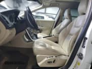 ✅ 2014 Volvo XC60 R-Design Premier Plus • VIN: YV4902DZ3E2551799 • Lot: 67396745. Listed on Copart with 135,528 mi. Free auction sales archive from the USA and detailed vehicle history report at DreamBid. Image 7.