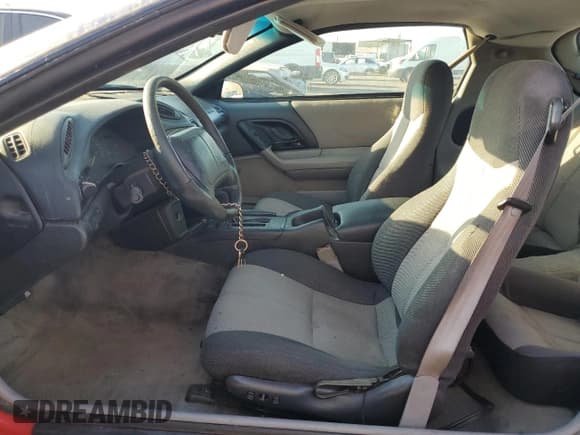 ✅ 1995 Chevrolet Camaro Z28 • VIN: 2G1FP22P1S2166548 • Lot: 70931085. Listed on Copart with 191,211 mi. Free auction sales archive from the USA and detailed vehicle history report at DreamBid. Image 7.