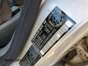 ✅ 1998 Mercedes-Benz E • VIN: WDBJF70F8WA584455 • Lot: 68665265. Wystawiony na Copart z przebiegiem 254 193 mil. Bezpłatny archiwum sprzedaży aukcyjnych z USA i szczegółowy raport historii pojazdu na DreamBid. Zdjęcie 12.