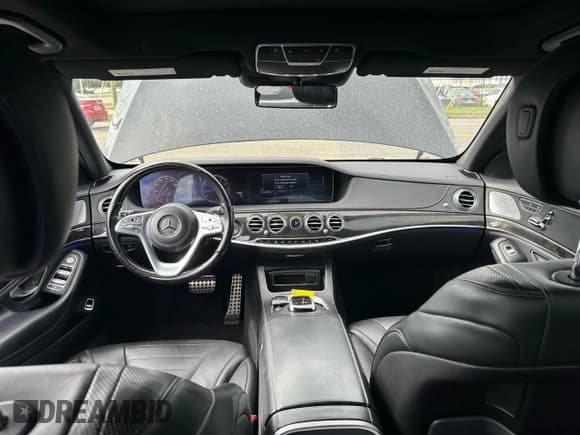 ✅ 2019 Mercedes-Benz S 560 • VIN: WDDUG8GB4KA430670 • Lot: 86115455. Listed on Copart with 84,879 mi. Free auction sales archive from the USA and detailed vehicle history report at DreamBid. Image 9.