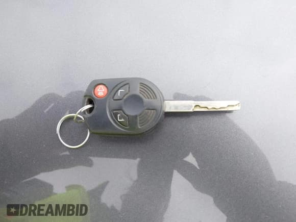 ✅ 2013 Ford Escape SE • VIN: 1FMCU9G93DUA02880 • Lot: 43517846. Wystawiony na IAAI z przebiegiem 156 489 mil. Bezpłatny archiwum sprzedaży aukcyjnych z USA i szczegółowy raport historii pojazdu na DreamBid. Zdjęcie 11.