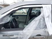 ✅ 2005 Chevrolet Equinox LT • VIN: 2CNDL63FX56189889 • Лот: 41776329. Опубликован ранее на IAAI с пробегом 225 967 миль. Бесплатный доступ к архиву аукционных продаж из США и подробный отчёт об истории автомобиля на DreamBid. Изображение 6.