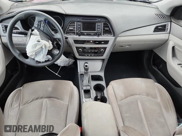 ✅ 2015 Hyundai Sonata SE • VIN: 5NPE24AF0FH035773 • Лот: 89849105. Опубликован ранее на Copart с пробегом Не указан. Бесплатный доступ к архиву аукционных продаж из США и подробный отчёт об истории автомобиля на DreamBid. Изображение 8.