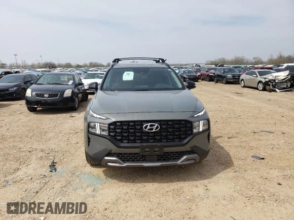 ✅ 2022 Hyundai Santa Fe XRT • VIN: 5NMS64AJ2NH424857 • Lot: 46702293. Wystawiony na Copart z przebiegiem 19 372 mil. Bezpłatny archiwum sprzedaży aukcyjnych z USA i szczegółowy raport historii pojazdu na DreamBid. Zdjęcie 5.