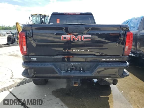 ✅ 2022 GMC Sierra 3500HD Denali • VIN: 1GT49WEY9NF225367 • Lot: 63519774. Wystawiony na Copart z przebiegiem Nie podano. Bezpłatny archiwum sprzedaży aukcyjnych z USA i szczegółowy raport historii pojazdu na DreamBid. Zdjęcie 6.
