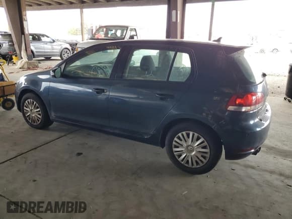 ✅ 2012 Volkswagen Golf • VIN: WVWDB7AJ8CW015861 • Lot: 72036725. Wystawiony na Copart z przebiegiem 100 597 mil. Bezpłatny archiwum sprzedaży aukcyjnych z USA i szczegółowy raport historii pojazdu na DreamBid. Zdjęcie 2.