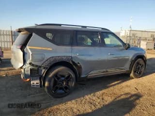 ✅ 2024 Kia EV9 GT-Line • VIN: KNDAEFS52R6023565 • Lot: 88244235. Wystawiony na Copart z przebiegiem 6 131 mil. Bezpłatny archiwum sprzedaży aukcyjnych z USA i szczegółowy raport historii pojazdu na DreamBid. Zdjęcie 3.