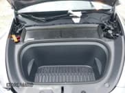 ✅ 2025 Tesla Model Y Long Range • VIN: 7SAYGDED0SA345552 • Лот: 43063341. Опубликован ранее на IAAI с пробегом 21 396 миль. Бесплатный доступ к архиву аукционных продаж из США и подробный отчёт об истории автомобиля на DreamBid. Изображение 10.