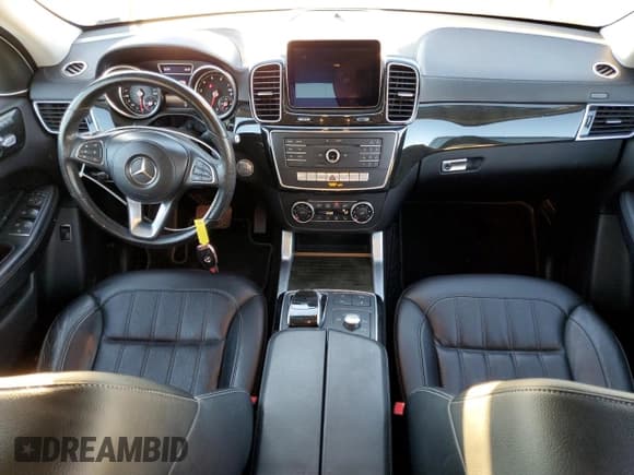 ✅ 2017 Mercedes-Benz GLS 450 • VIN: 4JGDF6EE7HA803199 • Лот: 92232095. Опубликован ранее на Copart с пробегом 84 247 миль. Бесплатный доступ к архиву аукционных продаж из США и подробный отчёт об истории автомобиля на DreamBid. Изображение 8.