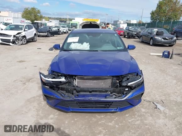 ✅ 2024 Hyundai Elantra SEL • VIN: KMHLM4DG6RU689091 • Lot: 43448185. Listed on IAAI with 33,460 mi. Free auction sales archive from the USA and detailed vehicle history report at DreamBid. Image 6.