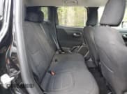 ✅ 2020 Jeep Renegade Latitude • VIN: ZACNJBBB0LPM01377 • Lot: 85168565. Wystawiony na Copart z przebiegiem 54 479 mil. Bezpłatny archiwum sprzedaży aukcyjnych z USA i szczegółowy raport historii pojazdu na DreamBid. Zdjęcie 10.