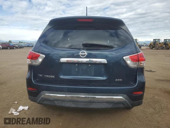 ✅ 2014 Nissan Pathfinder S • VIN: 5N1AR2MM1EC735798 • Lot: 57267215. Listed on Copart with 124,115 mi. Free auction sales archive from the USA and detailed vehicle history report at DreamBid. Image 6.