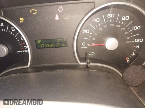 ✅ 2006 Ford Explorer XLT • VIN: 1FMEU73896ZA09638 • Lot: 41452293. Wystawiony na IAAI z przebiegiem 174 980 mil. Bezpłatny archiwum sprzedaży aukcyjnych z USA i szczegółowy raport historii pojazdu na DreamBid. Zdjęcie 16.