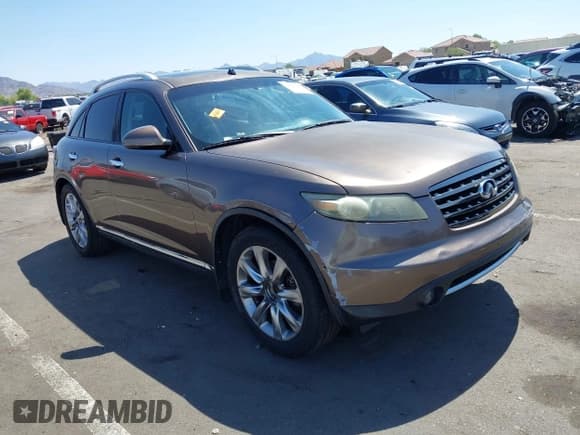 ✅ 2008 Infiniti FX • VIN: JNRAS08U18X104201 • Lot: 42603588. Wystawiony na IAAI z przebiegiem 197 977 mil. Bezpłatny archiwum sprzedaży aukcyjnych z USA i szczegółowy raport historii pojazdu na DreamBid. Zdjęcie 1.