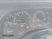 ✅ 1999 Dodge Durango • VIN: 1B4HS28Z2XF671119 • Lot: 43673334. Wystawiony na IAAI z przebiegiem 157 418 mil. Bezpłatny archiwum sprzedaży aukcyjnych z USA i szczegółowy raport historii pojazdu na DreamBid. Zdjęcie 7.